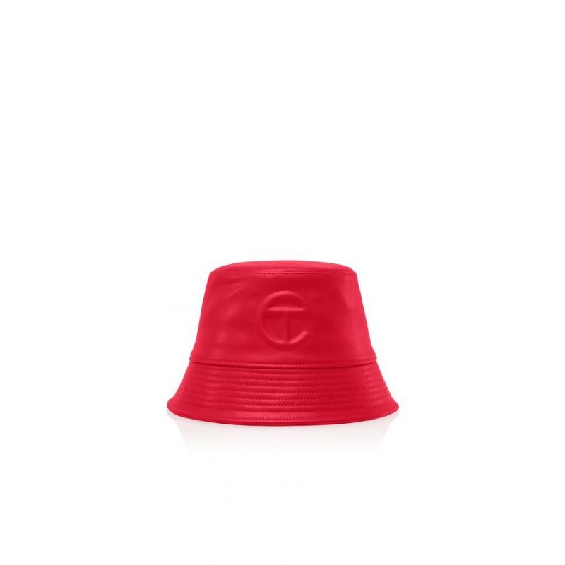 Telfar Bucket Hats Logo D Bucket Hoed Rood | NLGL3094