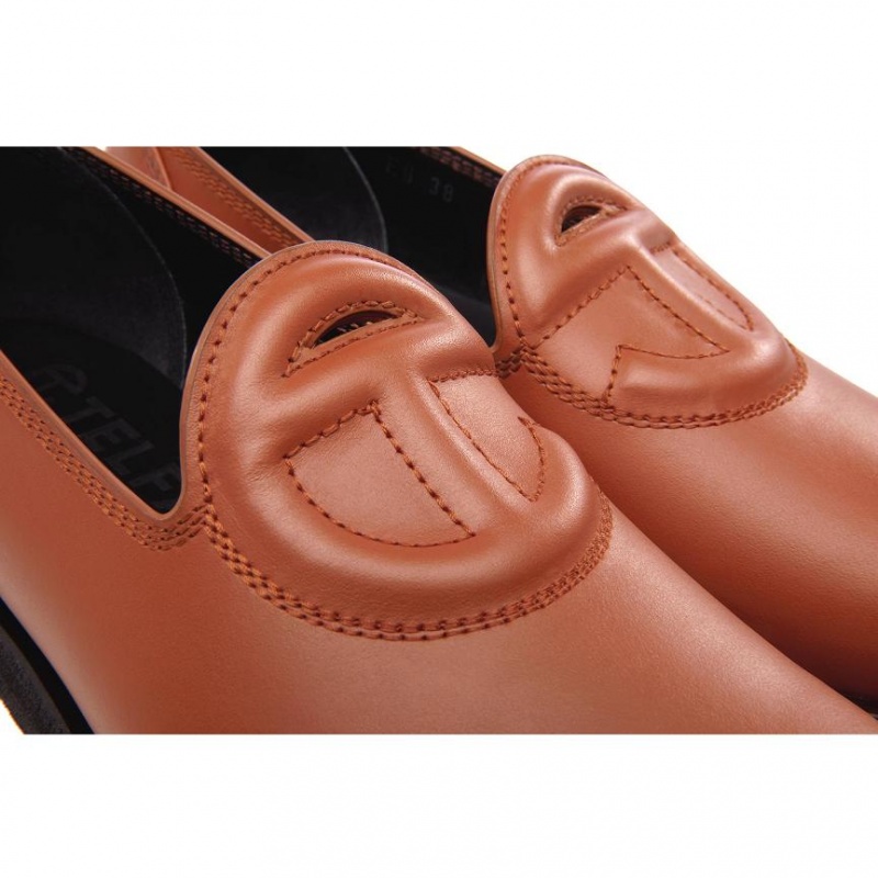 Telfar Logo Loafers Bruin | NLDN3511